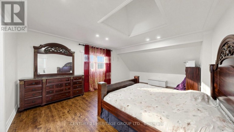 70 ROYAL ORCHARD BOULEVARD, Markham (Royal Orchard), Ontario, L3T3C5