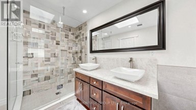70 ROYAL ORCHARD BOULEVARD Markham (Royal Orchard) Ontario photo 25