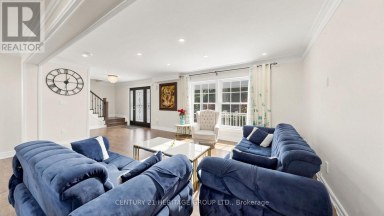 70 ROYAL ORCHARD BOULEVARD Markham (Royal Orchard) Ontario photo 6