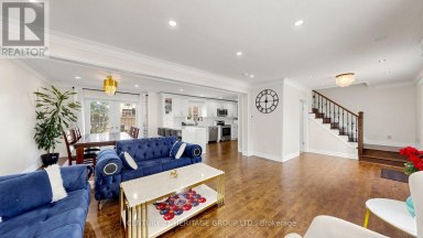 70 ROYAL ORCHARD BOULEVARD Markham (Royal Orchard) Ontario photo 7