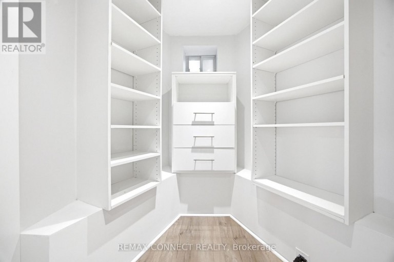 MAIN - 37 NOBLE STREET, Toronto (Roncesvalles), Ontario, M6K2C7