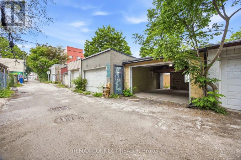 MAIN - 37 NOBLE STREET, Toronto (Roncesvalles), Ontario, M6K2C7