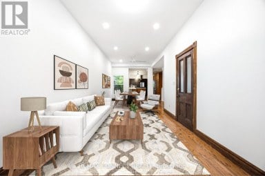 MAIN - 37 NOBLE STREET Toronto (Roncesvalles) Ontario photo 9