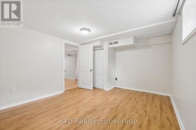 79 DUMBARTON STREET Guelph (Riverside Park) Ontario photo 31