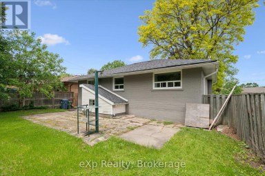 79 DUMBARTON STREET Guelph (Riverside Park) Ontario photo 36