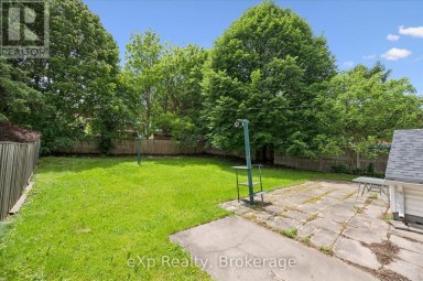79 DUMBARTON STREET Guelph (Riverside Park) Ontario photo 39