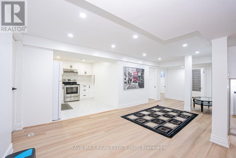 124 WEXFORD ROAD, Brampton (Heart Lake West), Ontario, L6Z2T4