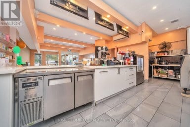 259 LAKESHORE ROAD E Mississauga (Port Credit) Ontario photo 18