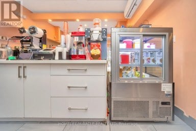 259 LAKESHORE ROAD E Mississauga (Port Credit) Ontario photo 19