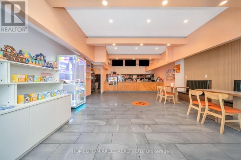 259 LAKESHORE ROAD E, Mississauga (Port Credit), Ontario, L5G1G8