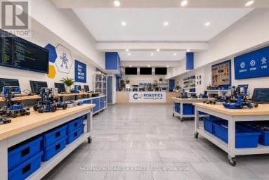 259 LAKESHORE ROAD E Mississauga (Port Credit) Ontario photo 9