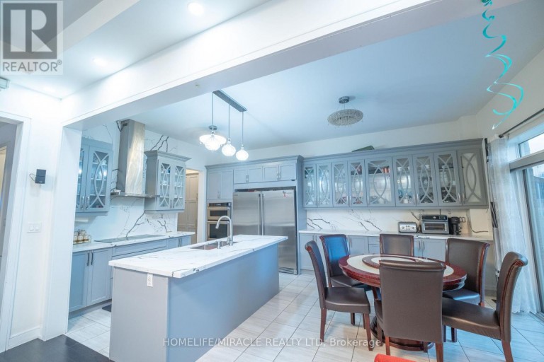 23 HENDRICKS CRESCENT, Brampton (Fletcher's West), Ontario, L6Y4L2