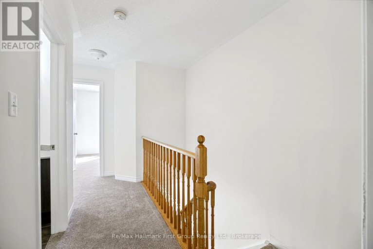 36 KATERSON LANE, Clarington (Courtice), Ontario, L1E0E9