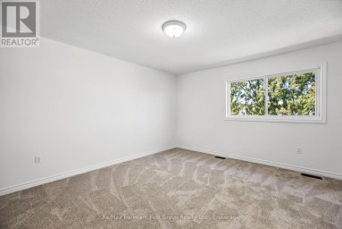 36 KATERSON LANE Clarington (Courtice) Ontario photo 27