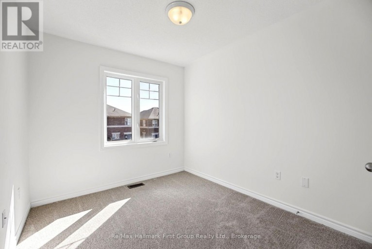 36 KATERSON LANE, Clarington (Courtice), Ontario, L1E0E9