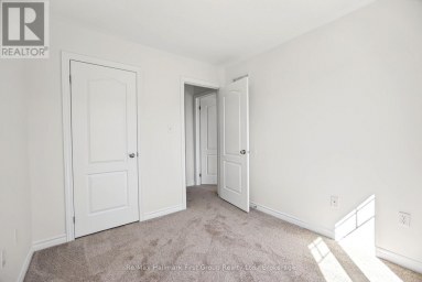 36 KATERSON LANE Clarington (Courtice) Ontario photo 32
