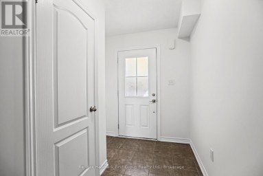 36 KATERSON LANE Clarington (Courtice) Ontario photo 5