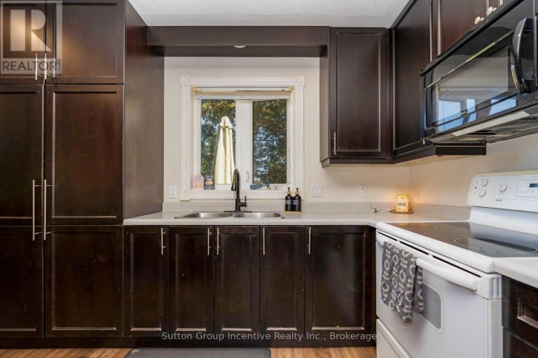 758441 GIRL GUIDE ROAD, Georgian Bluffs, Ontario, N0H2K0