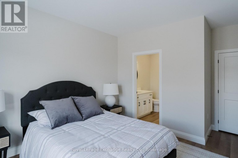 41 - 1071 WATERLOO STREET N, Saugeen Shores, Ontario, N0H2C3