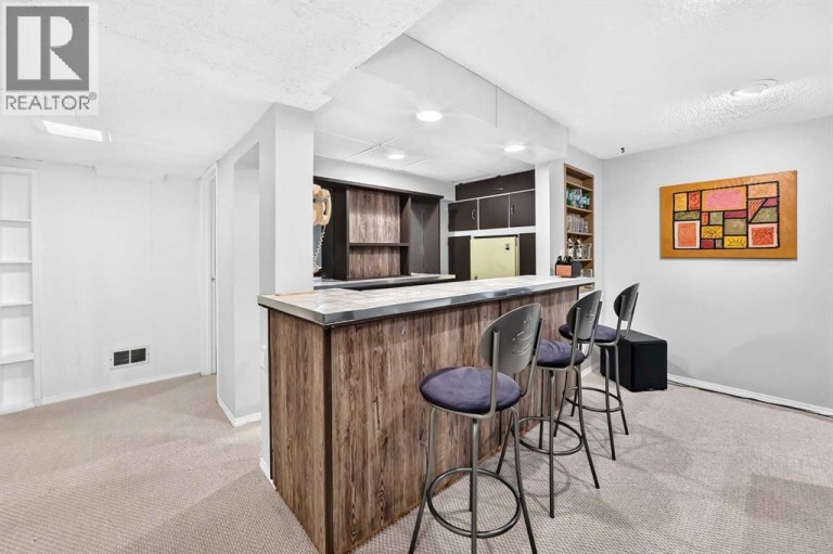 316 Glamorgan Place SW, Calgary, Alberta, T3E6M2