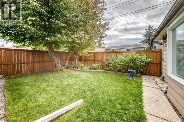 316 Glamorgan Place SW, Calgary, Alberta, T3E6M2