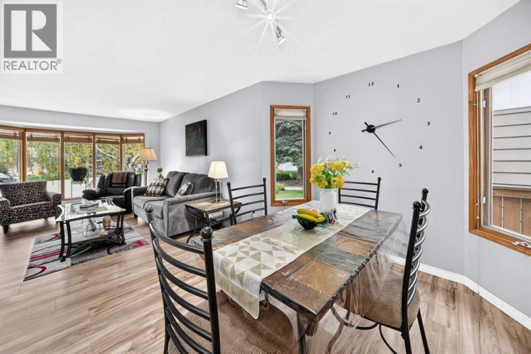 316 Glamorgan Place SW, Calgary, Alberta, T3E6M2