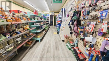 550 SHEPPARD AVENUE W Toronto (Bathurst Manor) Ontario photo 5