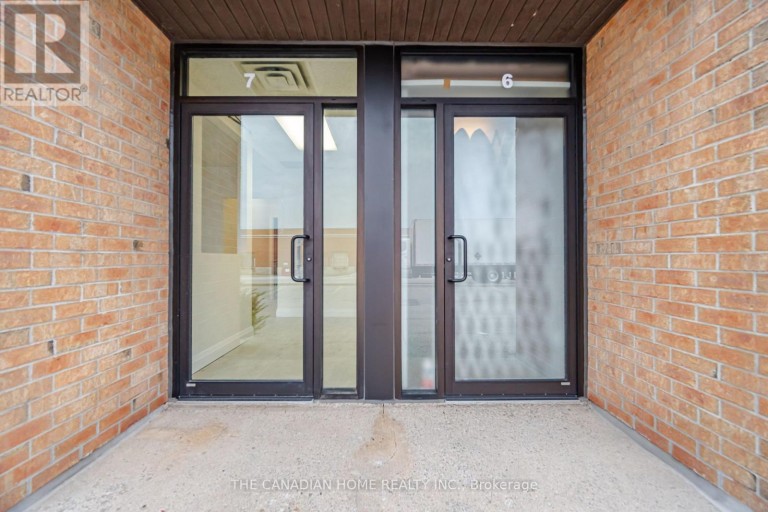 5, 6 & 7 - 7875 TRANMERE DRIVE, Mississauga (Northeast), Ontario, L5S1T8