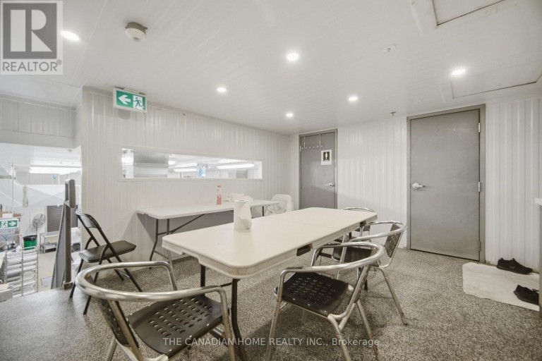 5, 6 & 7 - 7875 TRANMERE DRIVE, Mississauga (Northeast), Ontario, L5S1T8