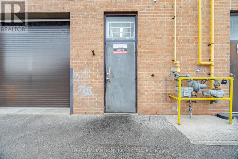 5, 6 & 7 - 7875 TRANMERE DRIVE, Mississauga (Northeast), Ontario, L5S1T8