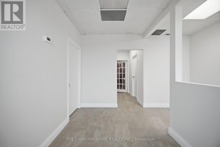 5, 6 & 7 - 7875 TRANMERE DRIVE, Mississauga (Northeast), Ontario, L5S1T8