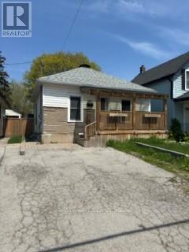 182 BLOOR STREET W, Oshawa (Lakeview), Ontario, L1J1P7