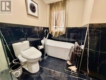 129 FOUR SEASONS CRESCENT East Gwillimbury Ontario photo 23