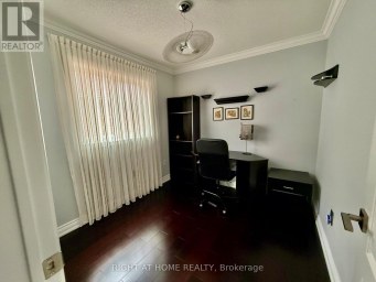129 FOUR SEASONS CRESCENT East Gwillimbury Ontario photo 29