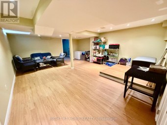 129 FOUR SEASONS CRESCENT East Gwillimbury Ontario photo 35