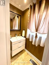 129 FOUR SEASONS CRESCENT East Gwillimbury Ontario photo 5