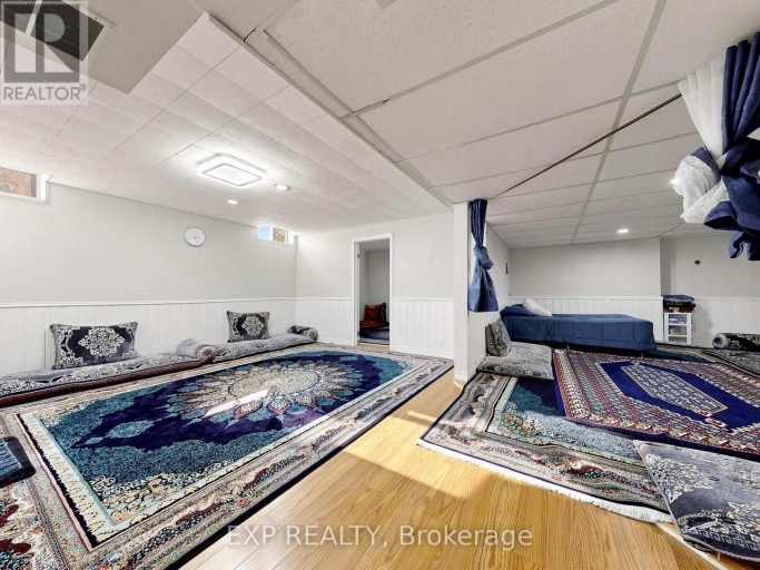 28 LONGFELLOW COURT, Whitby (Pringle Creek), Ontario, L1N6V7