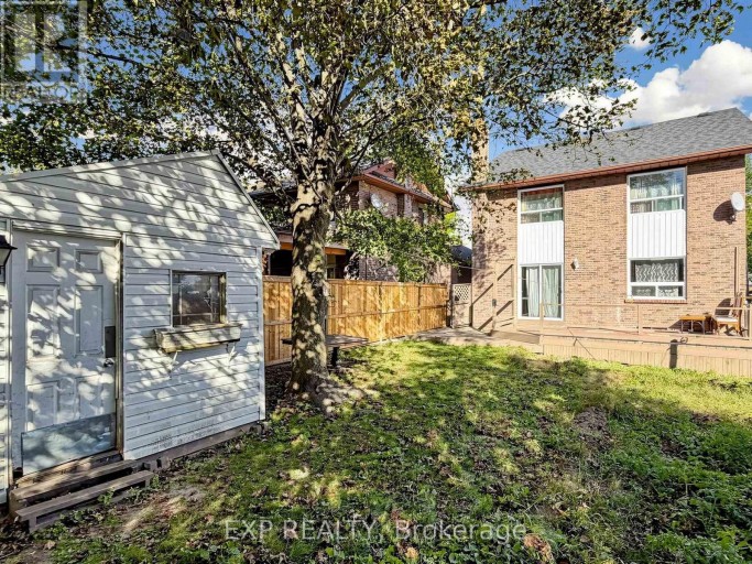 28 LONGFELLOW COURT, Whitby (Pringle Creek), Ontario, L1N6V7