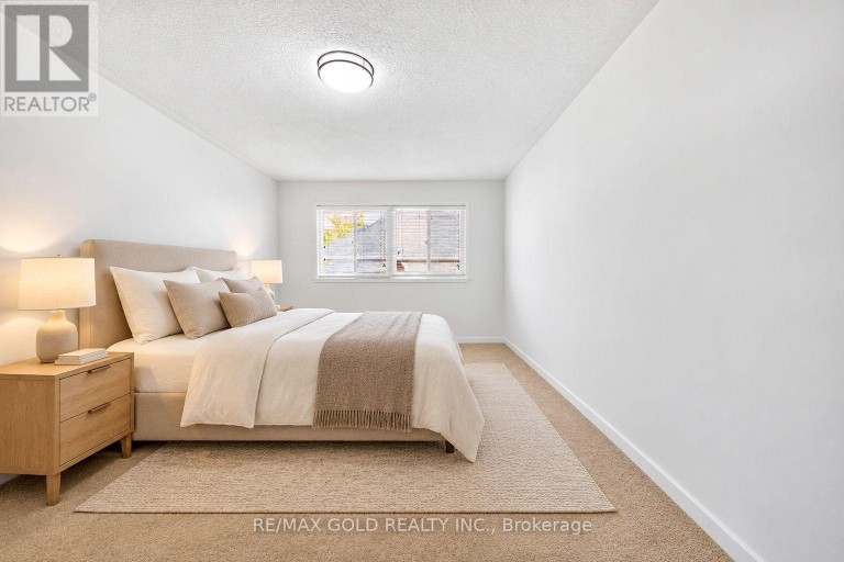 19 BRIARDALE ROAD, Brampton (Fletcher's Meadow), Ontario, L7A1S4