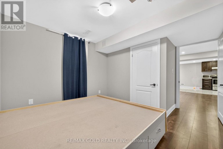 19 BRIARDALE ROAD, Brampton (Fletcher's Meadow), Ontario, L7A1S4