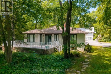 33 FOREST AVENUE South Huron (Stephen) Ontario photo 1