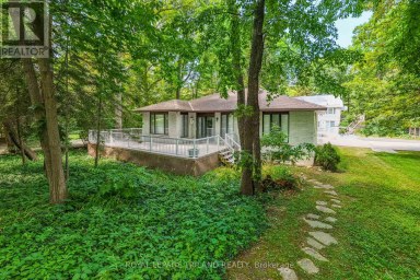 33 FOREST AVENUE South Huron (Stephen) Ontario photo 9
