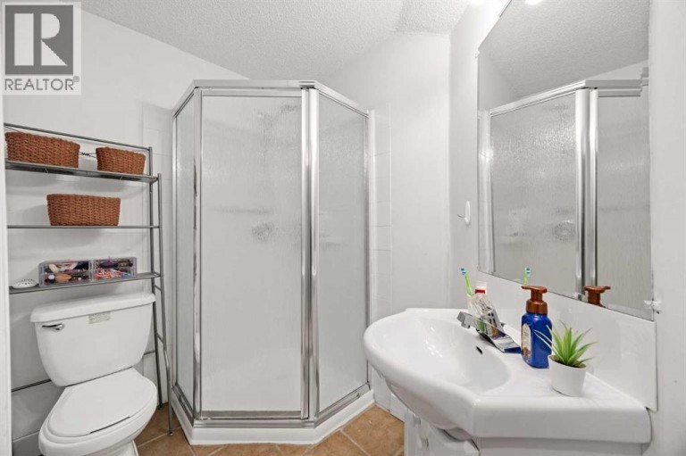 19 Covemeadow Crescent NE, Calgary, Alberta, T3K6A8