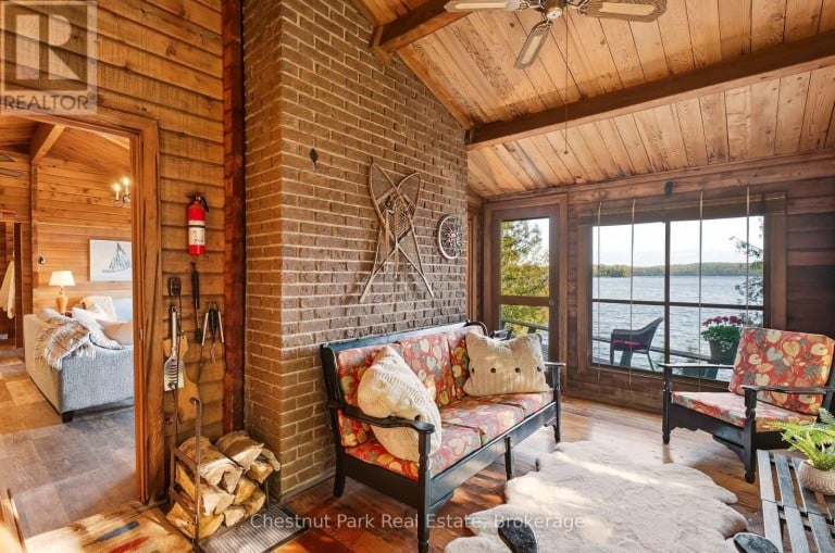 1040 ECHO BAY ROAD, Lake of Bays (Franklin), Ontario, P0B1A0
