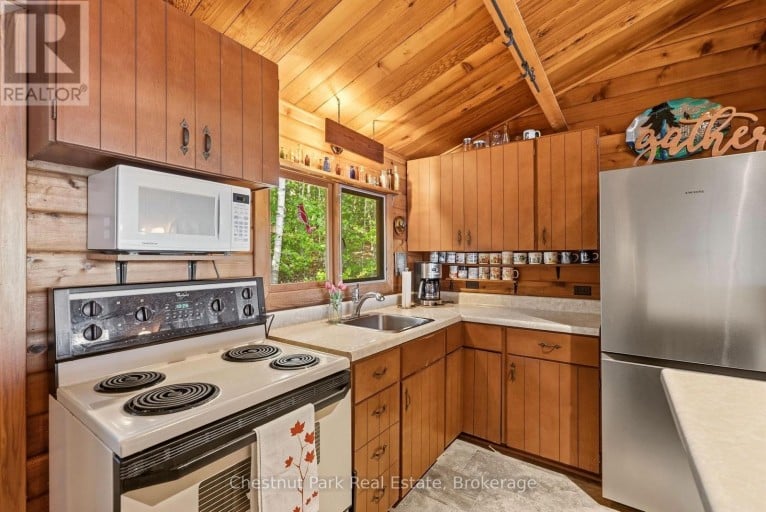 1040 ECHO BAY ROAD, Lake of Bays (Franklin), Ontario, P0B1A0