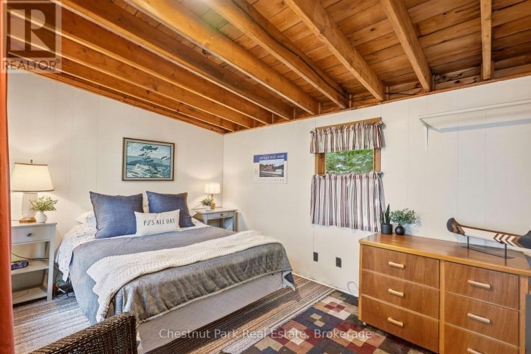 1040 ECHO BAY ROAD, Lake of Bays (Franklin), Ontario, P0B1A0