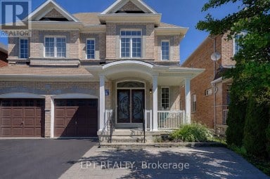 1168 MCTAVISH DRIVE Newmarket (Stonehaven-Wyndham) Ontario photo 2