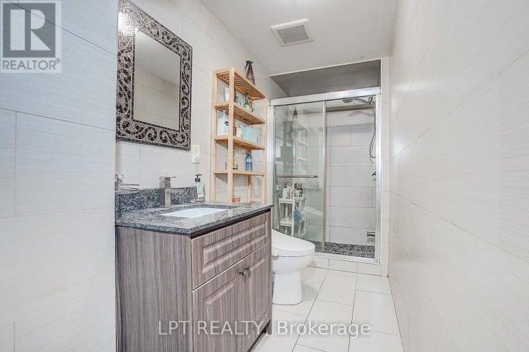 1168 MCTAVISH DRIVE, Newmarket (Stonehaven-Wyndham), Ontario, L3X0A7
