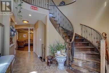 1168 MCTAVISH DRIVE Newmarket (Stonehaven-Wyndham) Ontario photo 4