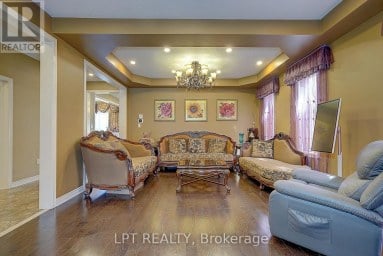 1168 MCTAVISH DRIVE Newmarket (Stonehaven-Wyndham) Ontario photo 6